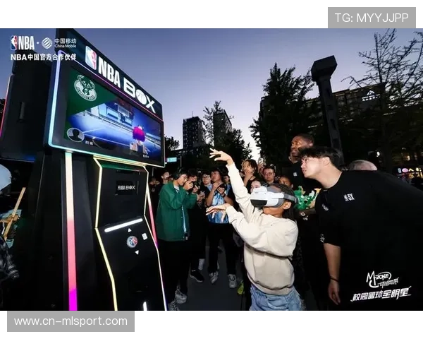 篮球明星见面会现场气氛热烈,nba球星见面会 篮球明星见面会现场气氛热烈,nba球星见面会